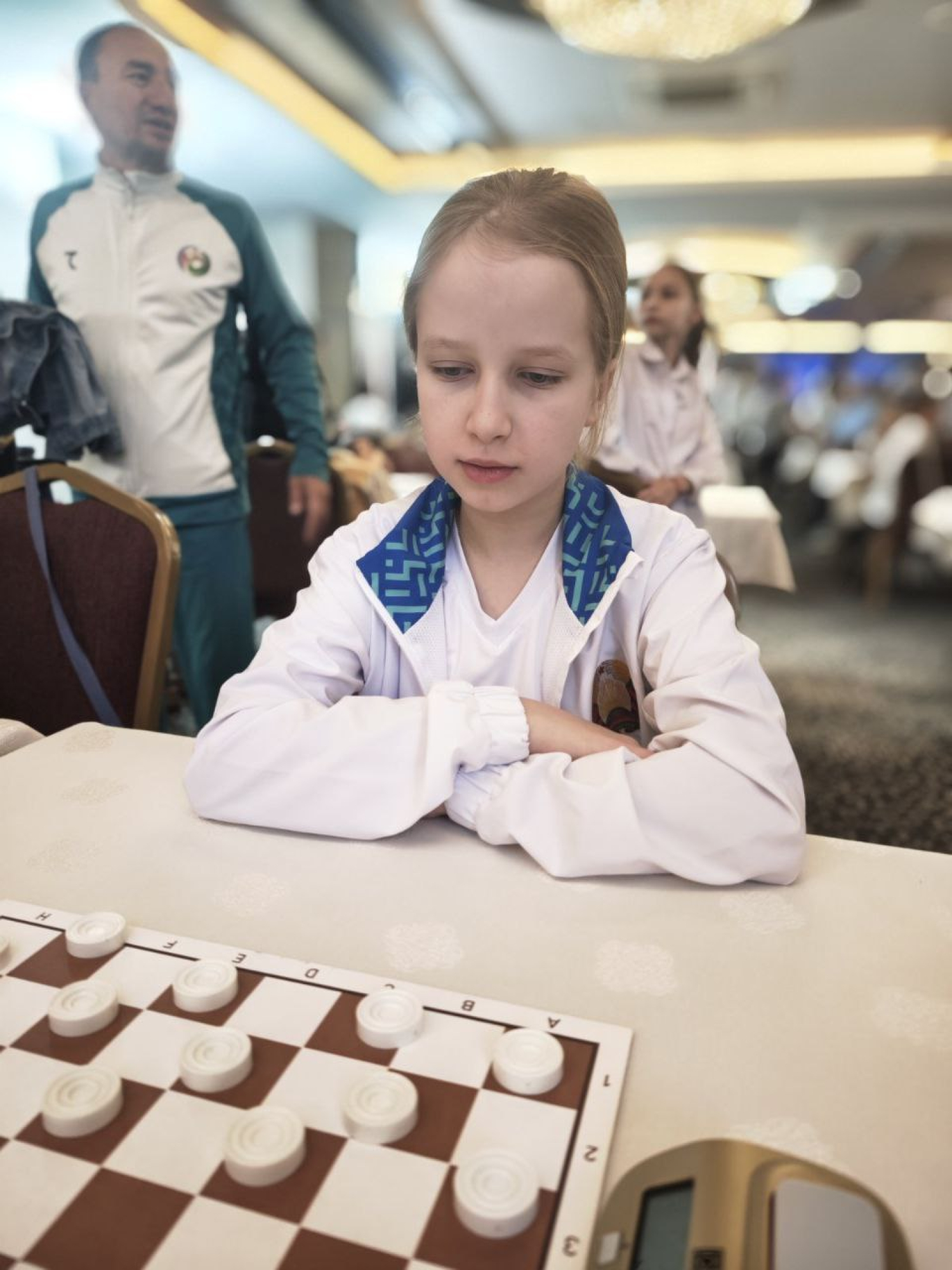 Молодежный чемпионат мира по шашкам-64